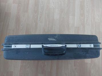 Samsonite harde koffer  beschikbaar voor biedingen