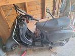 Vespa scooter te koop – voor onderdelen of handige sleutelaa, Ophalen of Verzenden, Gebruikt, Benzine, Vespa