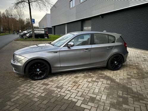 BMW 1-Serie 2.0 118I 5DR 2011 Grijs, Auto's, BMW, Particulier, 1-Serie, ABS, Airbags, Airconditioning, Boordcomputer, Centrale vergrendeling