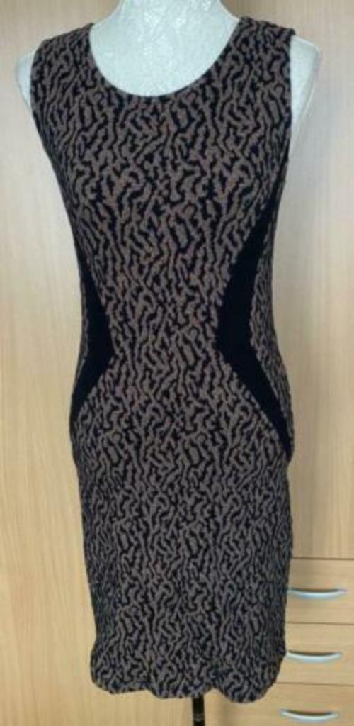 Tramontana jurk maat 38, Kleding | Dames, Jurken, Zo goed als nieuw, Maat 38/40 (M), Zwart, Boven de knie, Ophalen of Verzenden