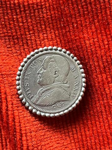 Broche: Zilveren 2 Lire Munt Paus Pius IX beschikbaar voor biedingen