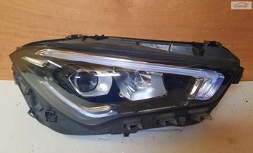 Koplamp LED rechts Mercedes CLA W118 vanaf 2019 A1189068400 beschikbaar voor biedingen