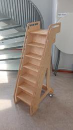 Trap dubbelslaper (de Rolf groep), Doe-het-zelf en Verbouw, Ladders en Trappen, Ophalen, Gebruikt, Minder dan 2 meter