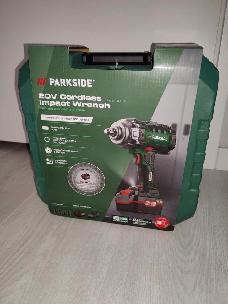 Parkside Slagmoersleutel 20V - Accu 4ah ,Lader , doppen, Doe-het-zelf en Verbouw, Gereedschap | Handgereedschap, Ophalen of Verzenden