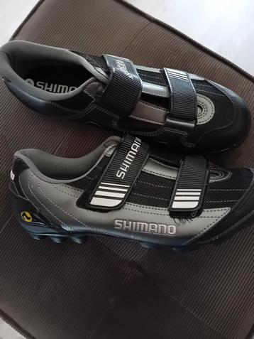 Shimano Fietsschoenen Maat 44 beschikbaar voor biedingen