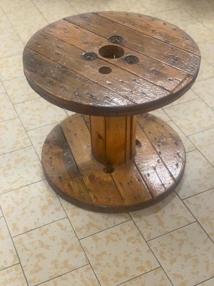 Haspel Bijzettafel - Industrieel, Huis en Inrichting, Tafels | Bijzettafels, Gebruikt, Rond, 45 tot 60 cm, 55 tot 75 cm, Hout