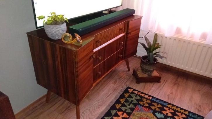 Dressoir, Lowboard of TV Kast., Antiek en Kunst, Antiek | Meubels | Kasten, Ophalen