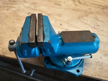 York Bankschroef Draaibaar beschikbaar voor biedingen