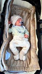 reborn pascale (niet orgineel), Verzamelen, Poppen, Verzenden, Zo goed als nieuw