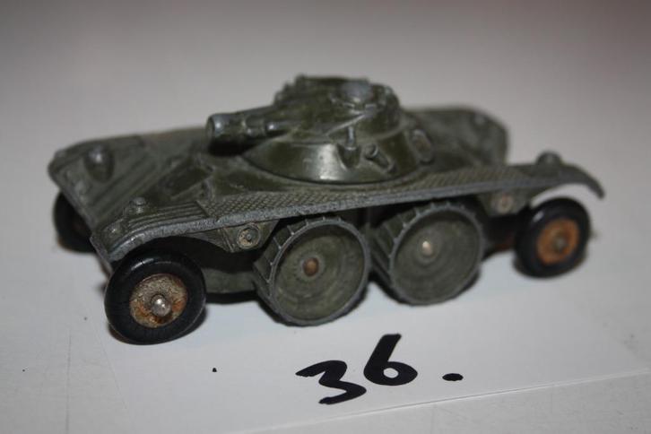 36. Dinky Toys E.B.R. Panhard, nr. 80A, Hobby en Vrije tijd, Modelauto's | 1:43, Gebruikt, Overige typen, Dinky Toys, Ophalen of Verzenden