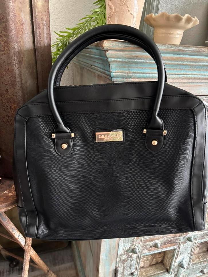 Nieuwe luxe dames laptoptas, Computers en Software, Laptoptassen, Nieuw, 17 inch of meer, Ophalen of Verzenden