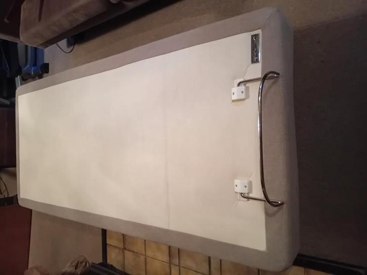 tempur bed en matras eenpersoons, Huis en Inrichting, Slaapkamer | Bedden, Zo goed als nieuw, Eenpersoons, 90 cm, 200 cm, Stof