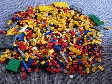 Partij S337=1075x dikke Lego basis stenen beschikbaar voor biedingen