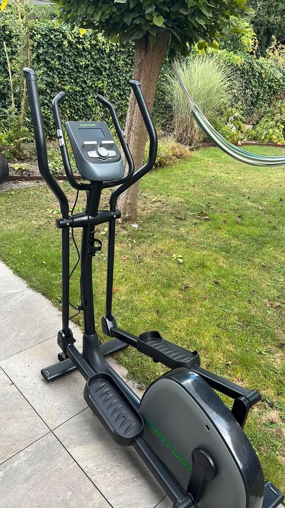 Crosstrainer tunturi c60-R, Sport en Fitness, Fitnessapparatuur, Zo goed als nieuw, Crosstrainer, Benen, Kunststof, Ophalen