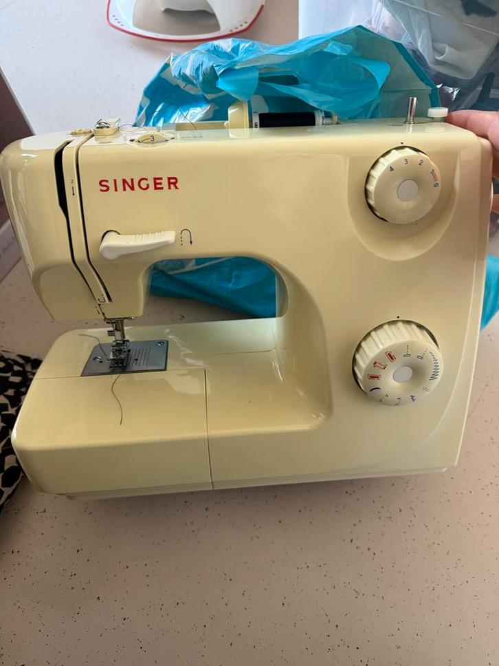 Singer Naaimachine - Perfect voor Beginners!, Hobby en Vrije tijd, Naaimachines en Toebehoren, Gebruikt, Naaimachine, Singer, Ophalen