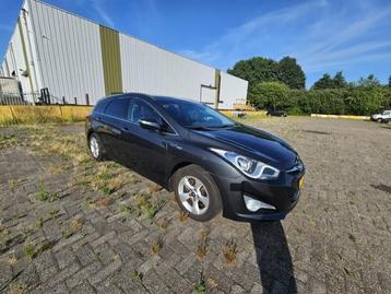 Hyundai I40 Wagon 1.7 CRDi Blue Business Edition beschikbaar voor biedingen
