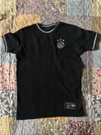 Ajax T-shirt (uit de Ajax-fanshop), zwart, maat 134 / 140, Ophalen of Verzenden, Zo goed als nieuw, Jongen of Meisje, Shirt of Longsleeve