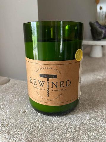 Rewined Candle - Handgemaakte Kaars van Wijnfles beschikbaar voor biedingen