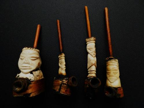 4 Afrikaanse pijpjes / opiumpijp pijp been hout met figuren, Antiek en Kunst, Curiosa en Brocante, Ophalen of Verzenden