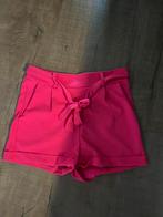 Roze broekje maat M, Ophalen of Verzenden, Zo goed als nieuw, Roze, Kort