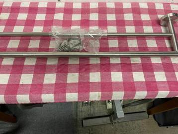 handdoek rek badkamer beschikbaar voor biedingen