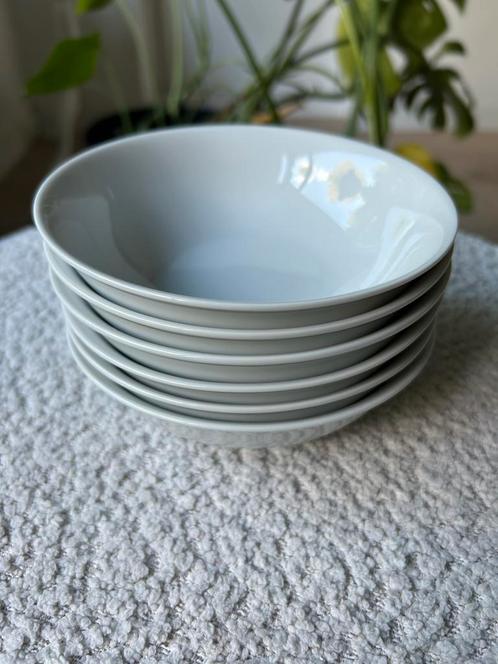 6 witte Kommen - Zo Goed Als Nieuw, Huis en Inrichting, Keuken | Servies, Zo goed als nieuw, Kom(men), Effen, Keramiek, Ophalen of Verzenden