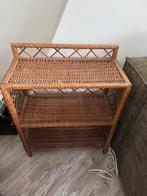 Rotan vintage kastje, Ophalen, Zo goed als nieuw