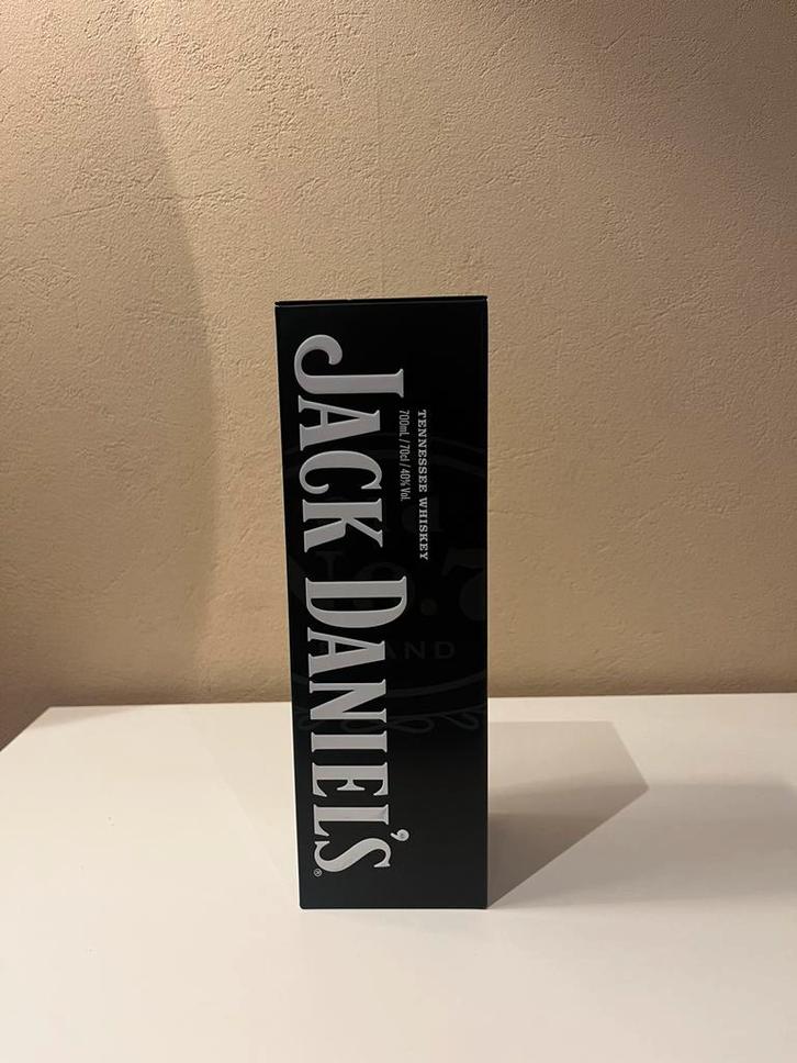 Metalen doos jack daniels, Verzamelen, Blikken, Zo goed als nieuw, Overige, Overige merken, Ophalen