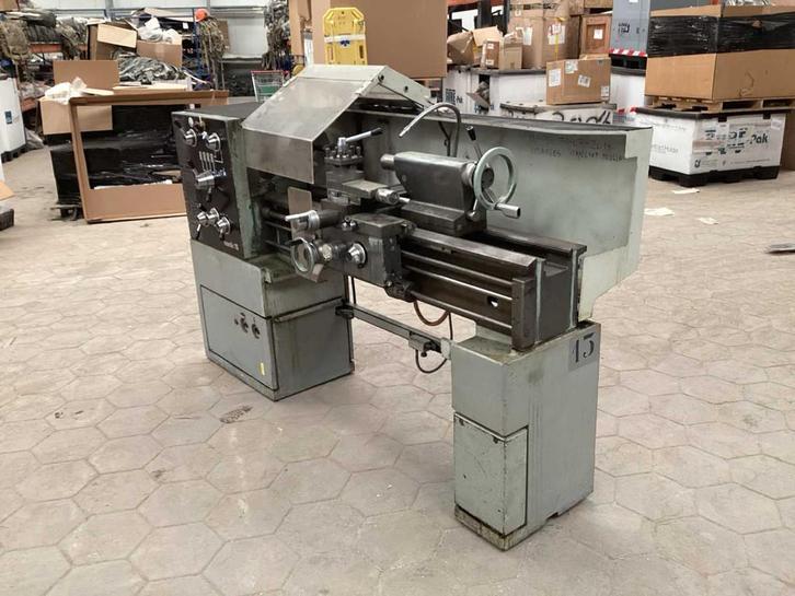 Nordic 15 Universele draaibank, Zakelijke goederen, Overige Zakelijke goederen