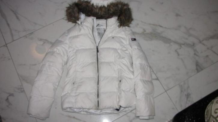 152 TOMMY HILFIGER donsjas, Kinderen en Baby's, Kinderkleding | Maat 152, Gebruikt, Meisje, Jas, Ophalen of Verzenden