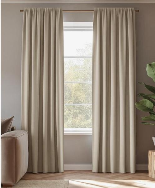 Prachtige elegante gordijn 140 x 270 zand/tarwe, Huis en Inrichting, Stoffering | Gordijnen en Lamellen, Nieuw, 200 cm of meer