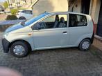 Daihatsu Cuore 1.0 3D 2007 - net APK-koppeling te vervangen, Auto's, Daihatsu, Voorwielaandrijving, Stof, 600 kg, Beige