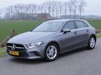 Mercedes-Benz A-klasse 180 Premium Met LED-NAVIG-CAMERA-ANDR, 136 pk, Gebruikt, 4 cilinders, Bedrijf