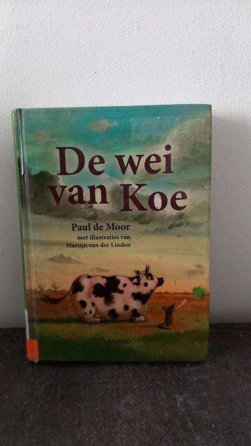 Paul de Moor - De wei van koe, Boeken, Kinderboeken | Jeugd | onder 10 jaar, Gelezen, Ophalen of Verzenden