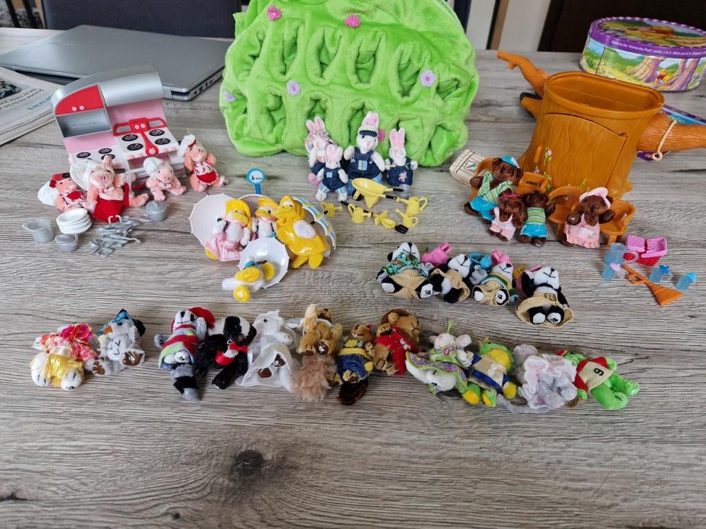 Furryville verzameling, Ophalen of Verzenden, Zo goed als nieuw