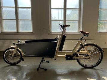 Voorraad opruiming - Megakortingen Bakfiets Long eCargobike beschikbaar voor biedingen
