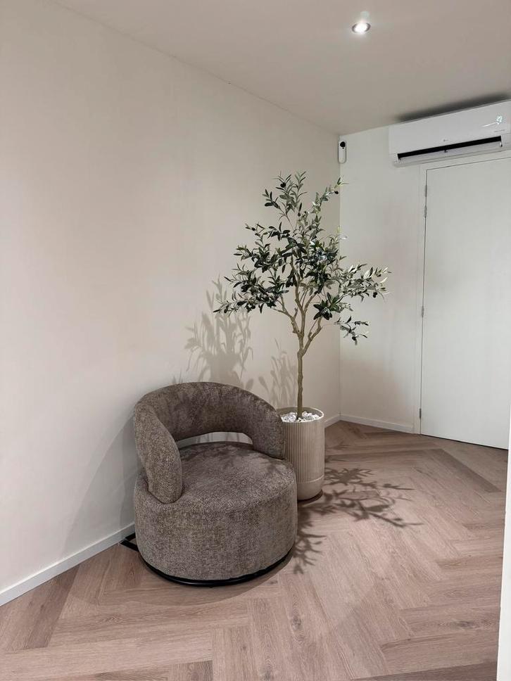 Praktijkruimte te huur in beautykliniek Maastricht, Huizen en Kamers, Kamers te huur, Maastricht