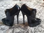 Zwarte kinky BDSM lak hoge hakken high heels.Mt.37, Ophalen, Zo goed als nieuw, Zwart, Schoenen met hoge hakken