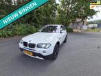 BMW X3 2.0i Business Line NETTE AUTO RIJDT EN SCHAKELT GOED, Auto's, BMW, Zwart, 4 cilinders, 150 pk, Wit