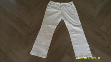 Revolution lange witte strech broek casual, maat 44. beschikbaar voor biedingen