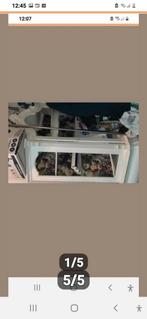 Queene Anne .Vitrinekast, Ophalen of Verzenden, Zo goed als nieuw