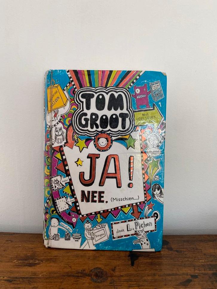 Liz Pichon - Tom Groot Ja! nee. misschien, Boeken, Kinderboeken | Jeugd | 10 tot 12 jaar, Zo goed als nieuw, Ophalen of Verzenden