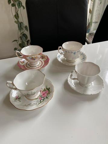 4 stuks Royal Albert theekopjes beschikbaar voor biedingen