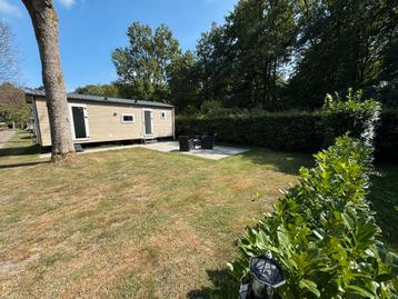 Gloednieuwe( 2 x ) chalets plaatsen D27 en D28 Boscamping beschikbaar voor biedingen