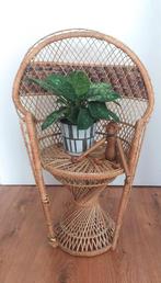 Vintage rotan pauwenstoel-krukje, Ophalen, Zo goed als nieuw, Hout