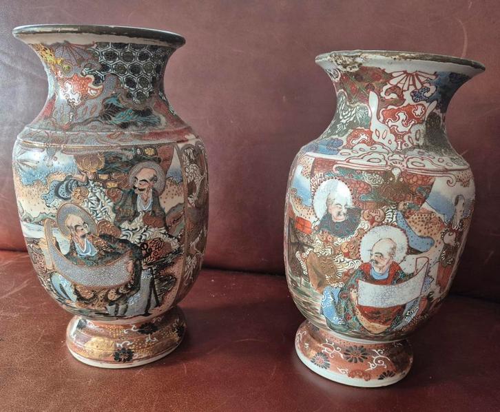 Twee Antieke Japanse Vazen, Antiek en Kunst, Antiek | Vazen, Ophalen of Verzenden