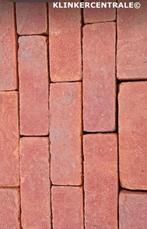 200m2 rood Paviona gebakken klinkers 7-duimers dikform., Tuin en Terras, Tegels en Klinkers, Bij dit gebruikte product niet meer te achterhalen.