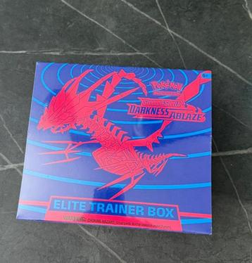 POKEMON - DARKNESS ABLAZE - 1x ELITE TRAINER BOX beschikbaar voor biedingen