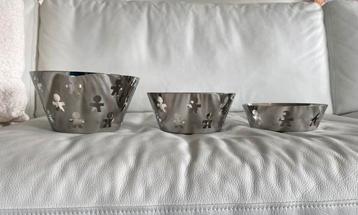 Schaal Alessi Girotondo RVS —3 maten 6 stuks ZGAN beschikbaar voor biedingen