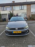 Volkswagen Polo 1.0 TSI R line 95pk Grijs Pano Led/dealerond, Voorwielaandrijving, Euro 6, Handgeschakeld, 570 kg